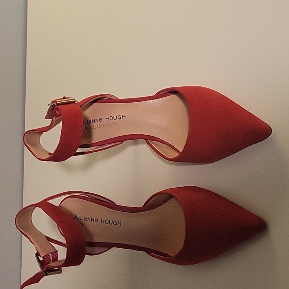 Red Suede Ankle Strap shoes - Picture 2 of 10